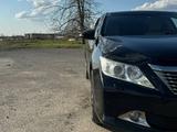 Toyota Camry 2011 года за 10 300 000 тг. в Кентау – фото 2