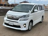 Toyota Vellfire 2013 года за 7 600 000 тг. в Актобе – фото 2