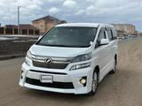 Toyota Vellfire 2013 года за 7 600 000 тг. в Актобе