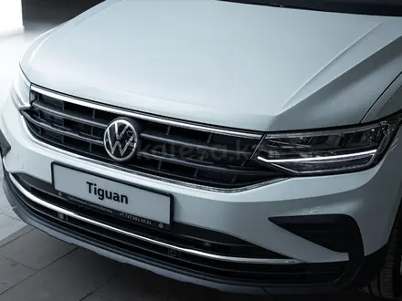 Volkswagen Tiguan Respect (2WD) 2022 года за 18 929 000 тг. в Алматы – фото 8