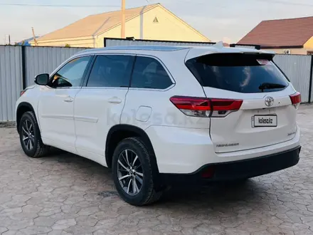 Toyota Highlander 2016 года за 13 000 000 тг. в Атырау – фото 5