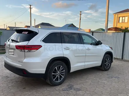 Toyota Highlander 2016 года за 13 000 000 тг. в Атырау – фото 7