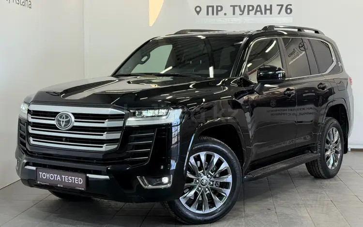 Toyota Land Cruiser Premium 2021 года за 50 000 000 тг. в Астана