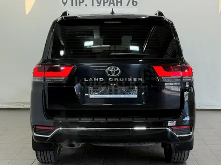 Toyota Land Cruiser Premium 2021 года за 50 000 000 тг. в Астана – фото 4
