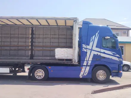 Volvo  FH 2002 года за 19 300 000 тг. в Алматы