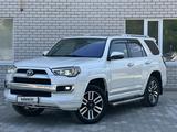 Toyota 4Runner 2017 года за 18 000 000 тг. в Актобе