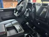 Toyota Land Cruiser 2021 года за 35 000 000 тг. в Атырау – фото 2
