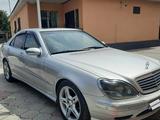 Mercedes-Benz S 320 2000 года за 4 200 000 тг. в Алматы