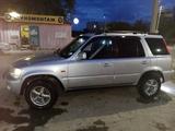 Honda CR-V 2000 года за 3 200 000 тг. в Уральск – фото 2