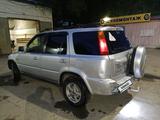 Honda CR-V 2000 года за 3 200 000 тг. в Уральск – фото 3