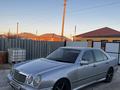 Mercedes-Benz E 320 1995 годаfor3 500 000 тг. в Атырау – фото 2