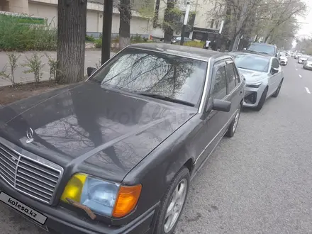 Mercedes-Benz E 280 1991 года за 1 700 000 тг. в Алматы – фото 5