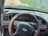 Hyundai Elantra 2003 года за 2 000 000 тг. в Усть-Каменогорск – фото 2