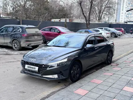 Hyundai Elantra 2023 года за 10 500 000 тг. в Алматы – фото 5