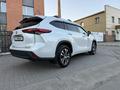 Toyota Highlander 2023 годаүшін23 550 000 тг. в Семей – фото 4