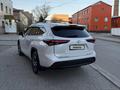 Toyota Highlander 2023 годаүшін23 550 000 тг. в Семей – фото 5