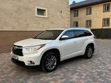 Toyota Highlander 2014 годаүшін14 900 000 тг. в Астана