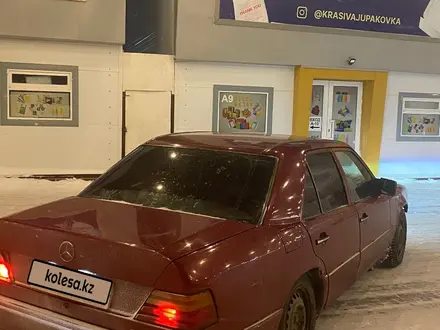 Mercedes-Benz E 200 1993 года за 1 000 000 тг. в Караганда – фото 6