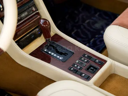 Mercedes-Benz S 560 1984 года за 60 000 000 тг. в Алматы – фото 56