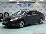 Toyota Camry 2011 года за 6 800 000 тг. в Астана – фото 2