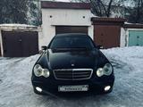 Mercedes-Benz C 180 2006 годаfor3 800 000 тг. в Астана