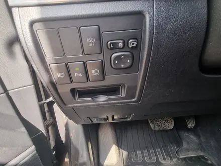Toyota Land Cruiser 2017 года за 36 000 000 тг. в Астана – фото 12