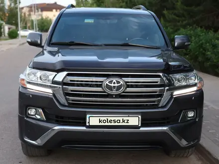 Toyota Land Cruiser 2017 года за 36 000 000 тг. в Астана – фото 23