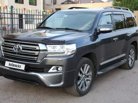 Toyota Land Cruiser 2017 года за 36 000 000 тг. в Астана – фото 4