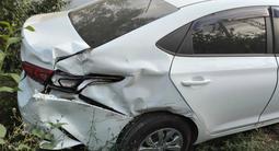 Hyundai Accent 2021 года за 2 200 000 тг. в Алматы – фото 4
