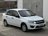 ВАЗ (Lada) Granta 2190 2018 годаүшін2 890 000 тг. в Караганда – фото 2