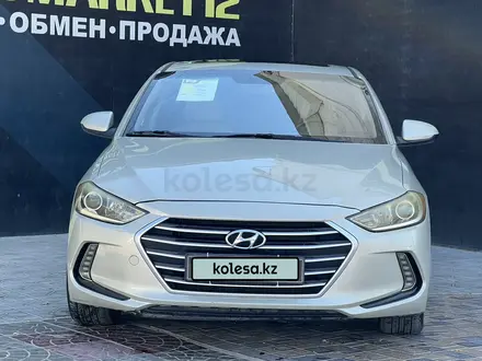 Hyundai Elantra 2017 года за 7 600 000 тг. в Актау – фото 2