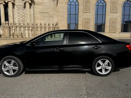 Toyota Camry 2013 года за 8 200 000 тг. в Жанаозен – фото 3