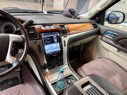 Cadillac Escalade 2010 года за 13 500 000 тг. в Уральск – фото 11