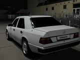 Mercedes-Benz E 300 1990 годаfor2 000 000 тг. в Алматы – фото 3