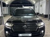 Toyota Land Cruiser 2018 года за 37 000 000 тг. в Шымкент