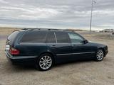 Mercedes-Benz E 320 2000 года за 4 700 000 тг. в Байконыр – фото 2