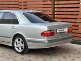 Mercedes-Benz E 240 2000 года за 5 800 000 тг. в Туркестан – фото 5