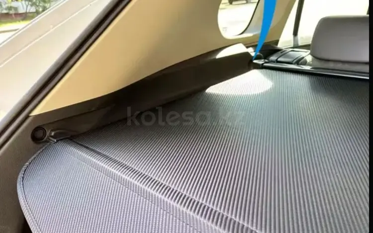 Шторка багажника venza 2ое поколение за 23 000 тг. в Караганда