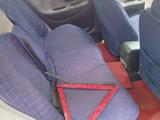 Mitsubishi Carisma 1997 годаүшін450 000 тг. в Алматы – фото 2