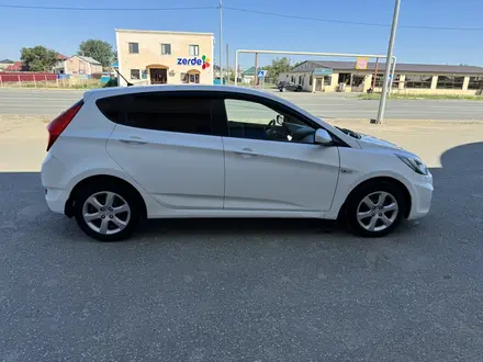 Hyundai Accent 2013 года за 5 000 000 тг. в Атырау – фото 6