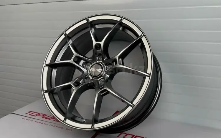 Rays G025 (Chevrolet Monza) R17 5x105 7.5J за 320 000 тг. в Алматы