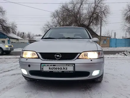 Opel Vectra 2001 года за 2 000 000 тг. в Актобе – фото 6