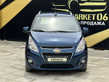 Chevrolet Spark 2022 года за 6 000 000 тг. в Атырау – фото 2