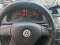 Volkswagen Golf 2005 годаfor2 800 000 тг. в Алматы – фото 9