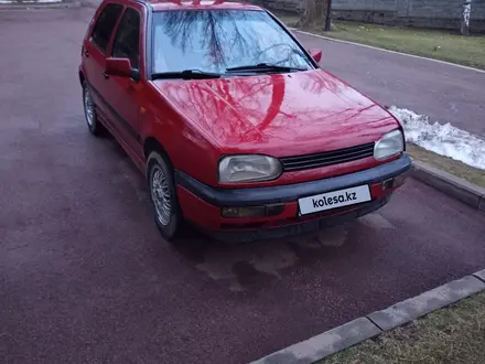 Volkswagen Golf 1993 года за 750 000 тг. в Алматы