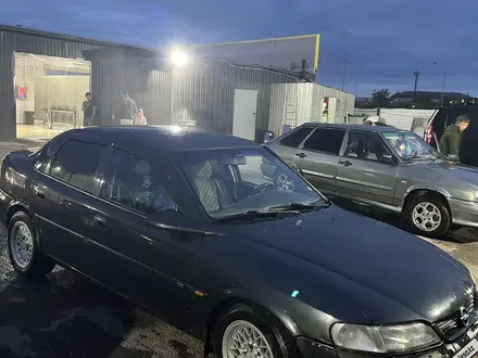 Opel Vectra 1996 года за 1 200 000 тг. в Караганда – фото 2