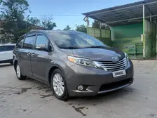 Toyota Sienna, 2014