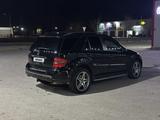 Mercedes-Benz ML 500 2005 года за 4 500 000 тг. в Актобе – фото 3