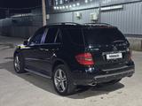 Mercedes-Benz ML 500 2005 года за 4 500 000 тг. в Актобе – фото 4