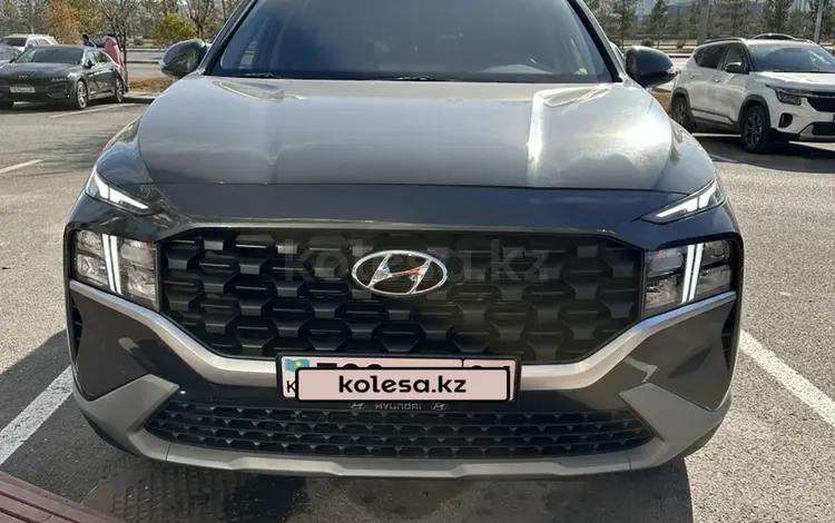 Hyundai Santa Fe 2022 года за 15 000 000 тг. в Астана